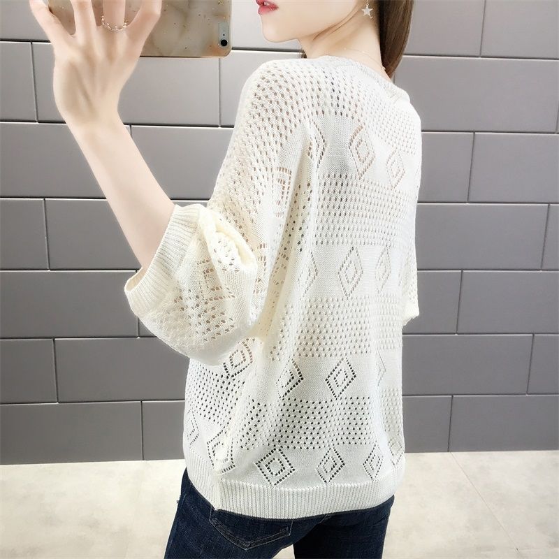 Women's V-neck Hollow Knitted Sweater Loose Bat Sleeve Ladies Top Short Thin Knit Pullovers for Women