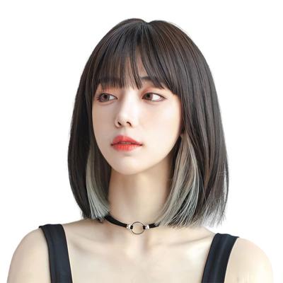 Perruque pour femmes ISHR, Perruque bob complète, Effet amincissant pour le visage, Naturelle, Inspirée de Harajuku, Mignonne, pour travestissement, avec filet (Gris intérieur)