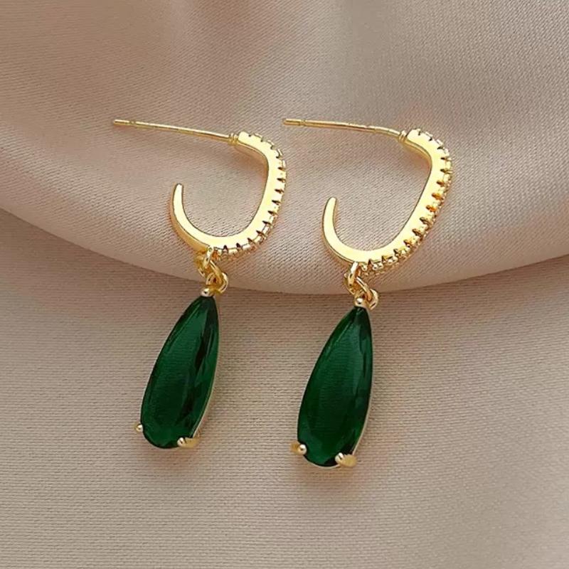 

Huitan Temperament Female Party Earrings with Green Zirconia Fashion Women Anniversary Ceremony Zircon Gorgeous Accessories