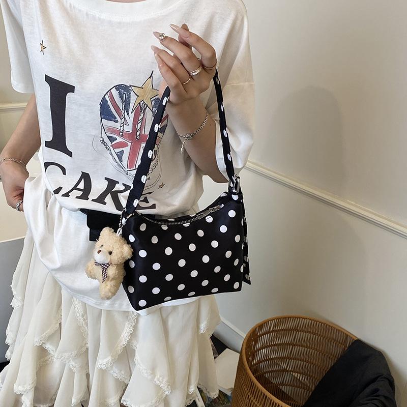 Niche Design Polka Dot Canvas Bag Women's 2025 New Summer Shoulder Bag Popular Super Fire Leisure Bucket Bag