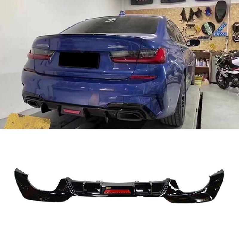 

BMW 3 Series G20 G28 MP Style Rear Diffuser Lip with Lights - Gloss Black Body Kit Gloss Black without Lights