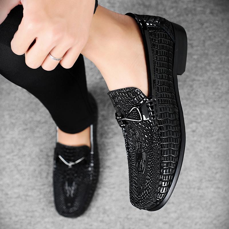 Italské ručně šité boty Pravá kůže Vysoce kvalitní mokasíny Nazouvací pánské ležérní boty Vysoce kvalitní mokasíny Pánské společenské boty