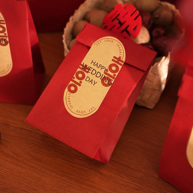 Douyin Chic Candy Gift Box: Retro Chinese Wedding Engagement Red Kraft Bag