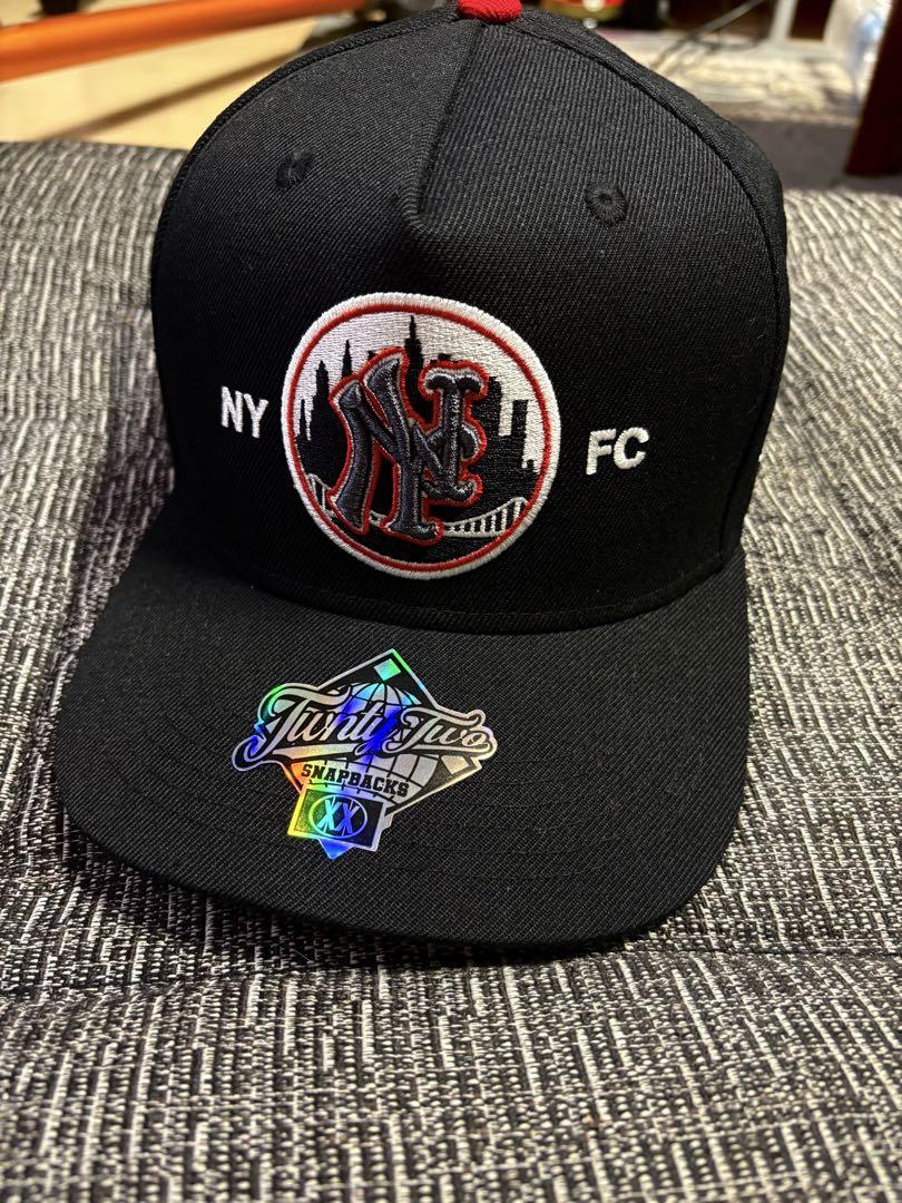 

[USED] Twnty Two Snapback Cap NY FC Black