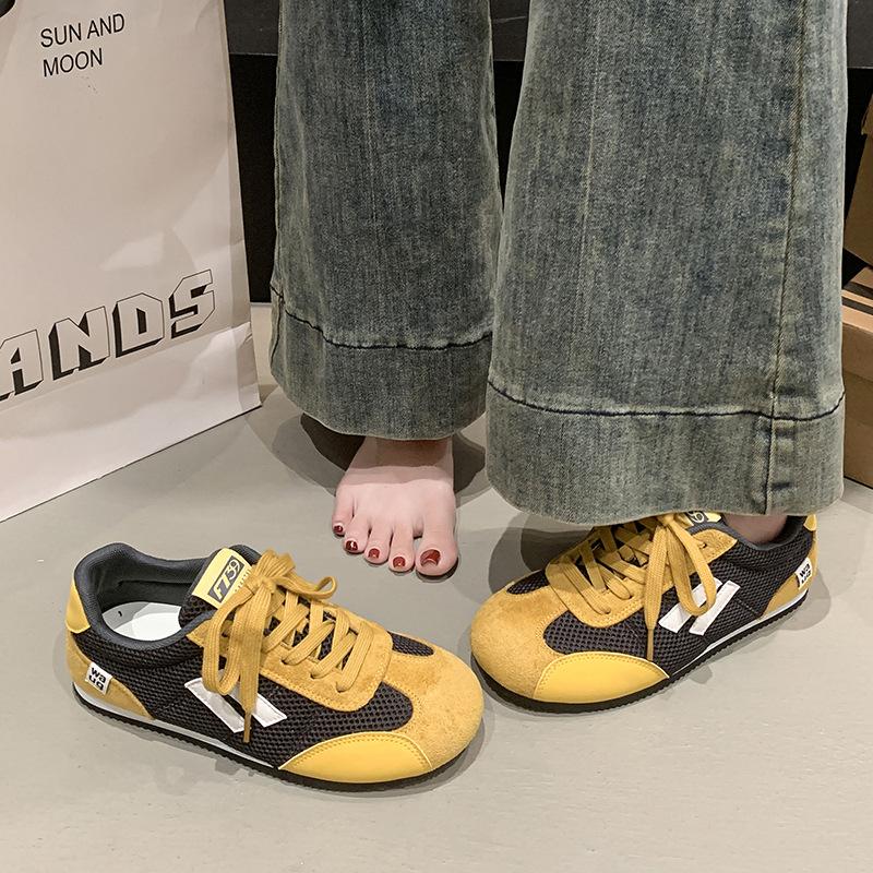 Sports lightweight German training shoes 2025 summer new fashion versatile casual soft sole inner height increase breathable Forrest Gump shoes women