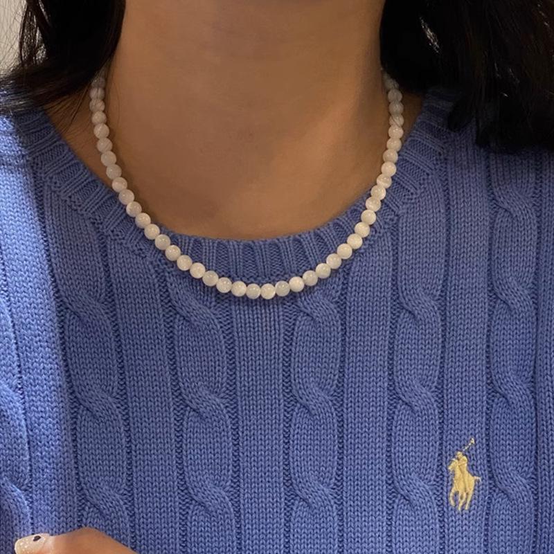 Elegant French Retro Horseshoe & Shell Beaded Choker Necklace for Women