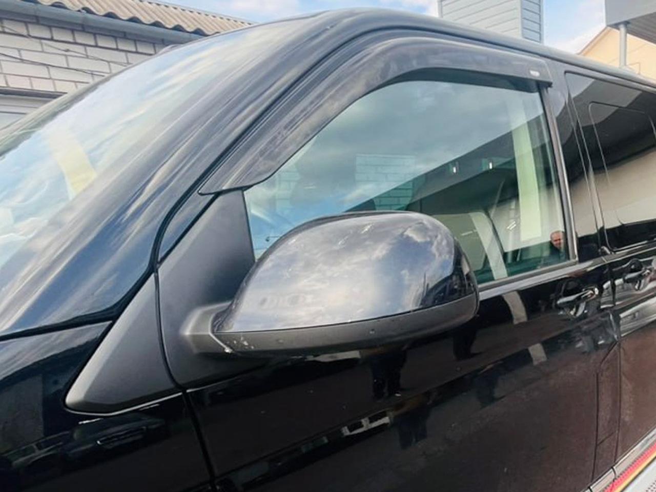 

Вітровики (2 шт, Niken) для Volkswagen T5 Caravelle 2004-2010 рр.