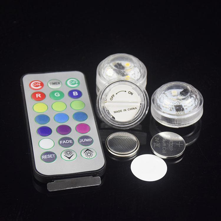 Kablosuz Yapışkanlı LED Araç İç Ortam Işığı Uzaktan Kumanda Dekorasyon Otomatik Çatı Ayak Atmosfer Lambası Pil ile Renkli