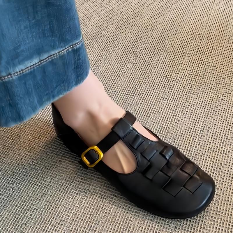 Mary Jane Women Shoes 2025 Spring New Casual Flat Loafers Retro Leather Buckle Strap Simple Style Women Shoes Comfy Flat
