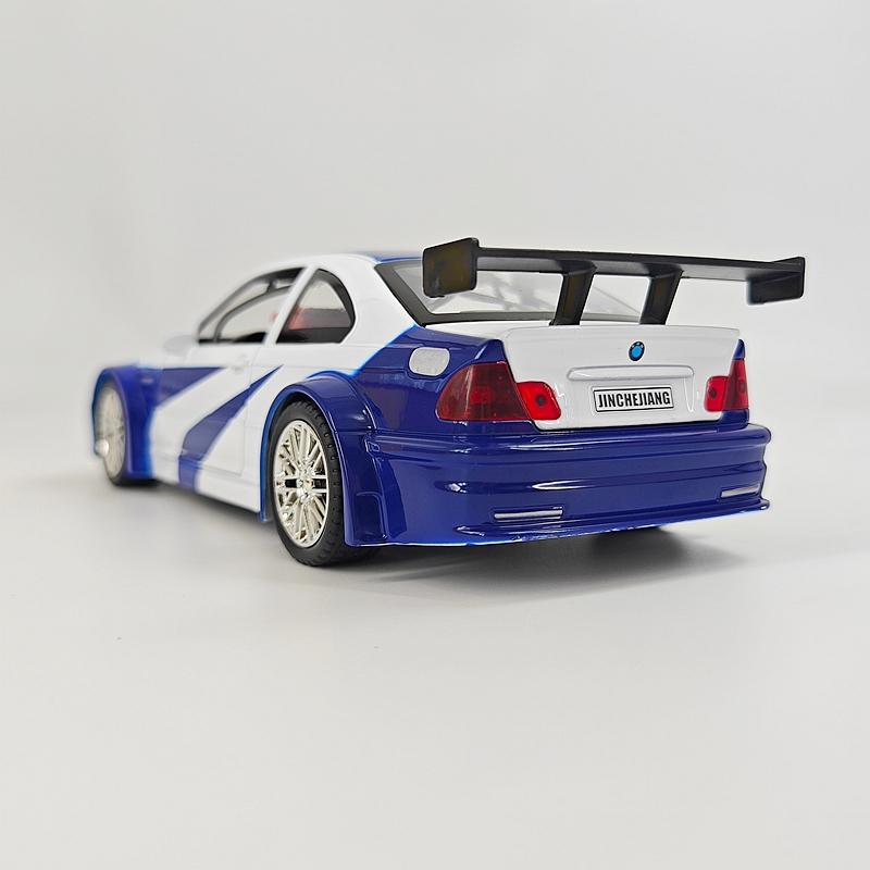 1:24 Simulations-BMW M3 GTR Legierungs-Supercar-Modell mit Ton- und Lichtdämpfung, regenerativer Lenkung und Automobil-Ornamenten