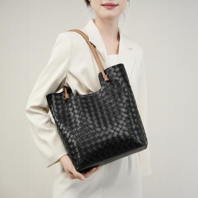 Tote Bag New Women's Bag Fashion Woven Large Capacity Simple Cowhide Shoulder Portable Leather Bag