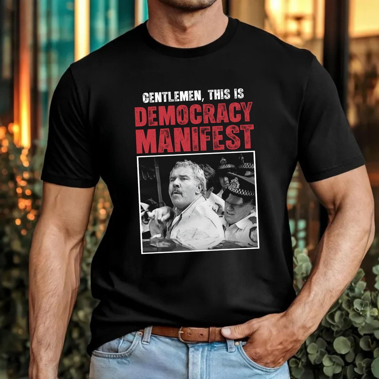 Democracy Manifest Meme T-Shirt Retro Quote Jack Karlson Funny Vintage Gift Top S разноцветный
