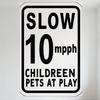Slow 10 Mph Children Pets At Play Traffic Sign Metal Tin Sign Vintage Warning Sign for Home Garden Garage Bar Man Cave Decoratio