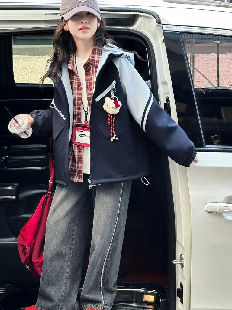 Girls' Reversible Hooded Mid-Length Fleece-Lined Windbreaker (2025 Autumn/Winter Collection)