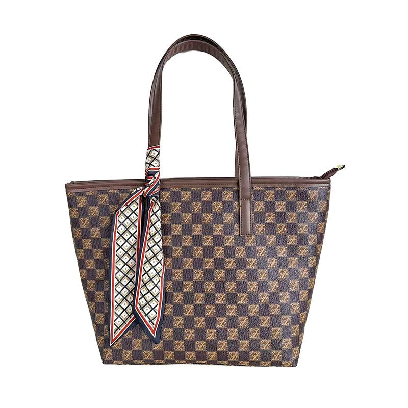 

Women s bag, large capacity handbag, one-shoulder armpit bag, fashion trend shopping bag, silk scarf, tote bag one size fits all коричневый