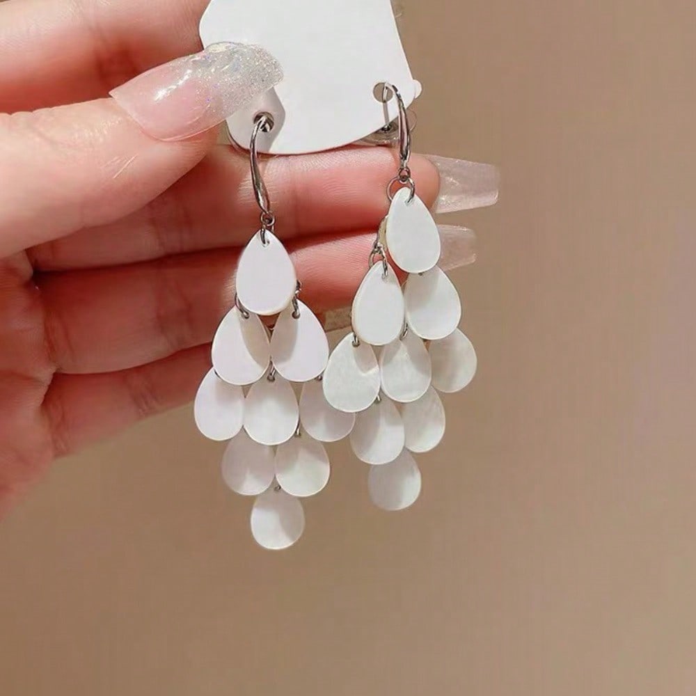 1 Pair Of Niche Design Shell Tassel Earrings, Retro High-End Temperament Earrings For Women