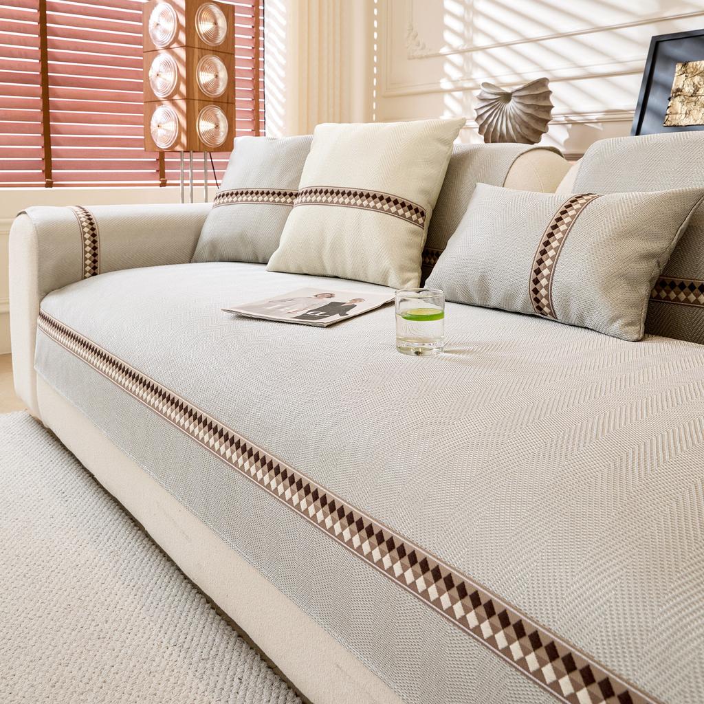 Ice Silk Sofa Cushion, Summer Sofa Mat, Non-Slip Seat Cushion New Light Luxury High-End Cover Cloth