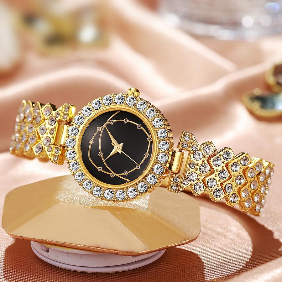 Fashion Roman Diamond Women's Watch Women's Watch Quartz Watch Bracelet Women's Watch