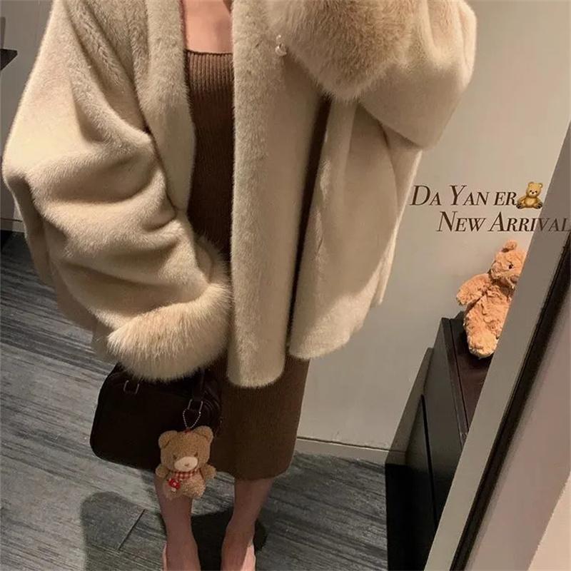 Autumn and Winter Environmentally Friendly Faux Mink Fur Coat Women's Socialite Style Loose Fit Coat