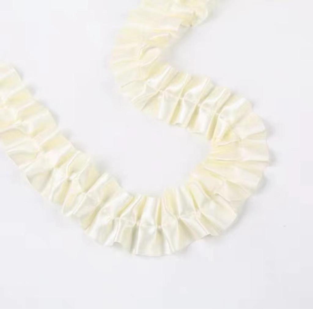 Valentine's Day Lace Ruffled White Lotus Ribbon Cake Decoration Skirt Hem