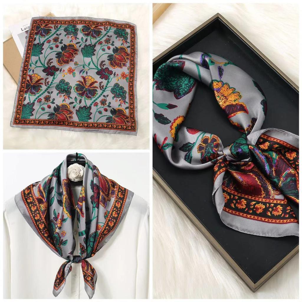 Eleganti Foulard di Seta da Donna Con Centinaia di Camicie, Assistenti di Volo, Decorazione Professionale, Protezione del Collo, Foulard, 70 Foulard Quadrati Piccoli.