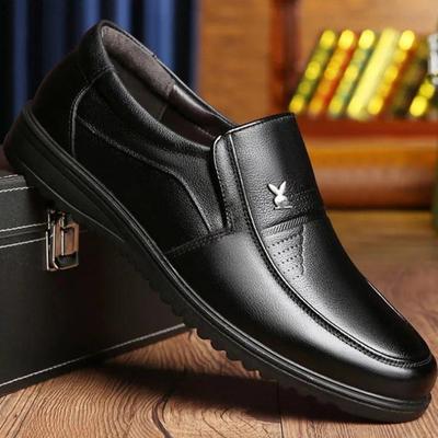 Leather Shoes Business New Men's Casual Patent Leather Shoe Breathable Soft Bottom Middle-Aged and Elderly Dad Dress Shoes Men