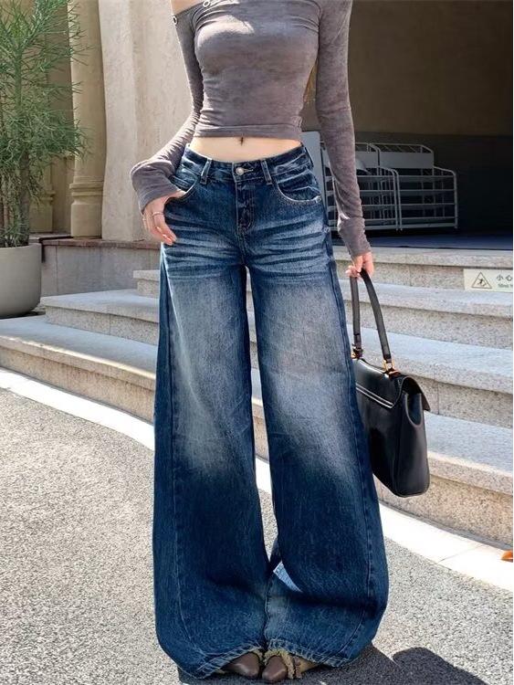 2025 Trending Hong Kong Micro-Flare Jeans: Washed, Distressed, High-Waisted, Loose, Retro Wide-Leg Style