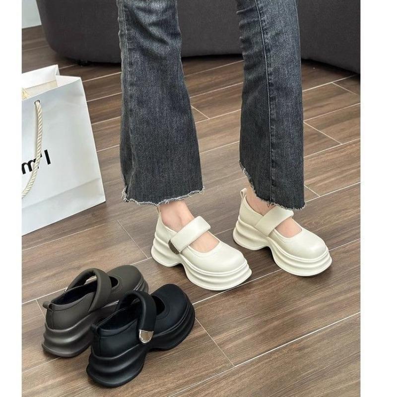 Fashion Retro Small Leather Shoes Womens 2025 Spring New Versatile British Style Platform Heightening Loafers Fashion High Heels Women
