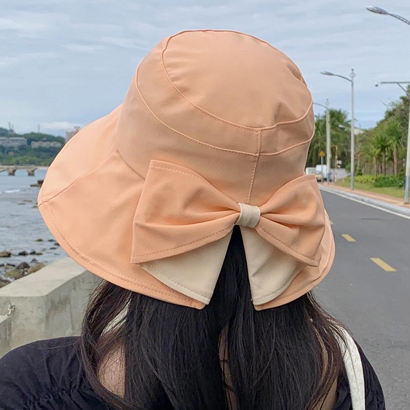 Koreanischer zweifarbiger Sonnenhut mit breiter Krempe und Schleife für Damen - Flacher Oberteil, Schlitz hinten, UV-Schutz