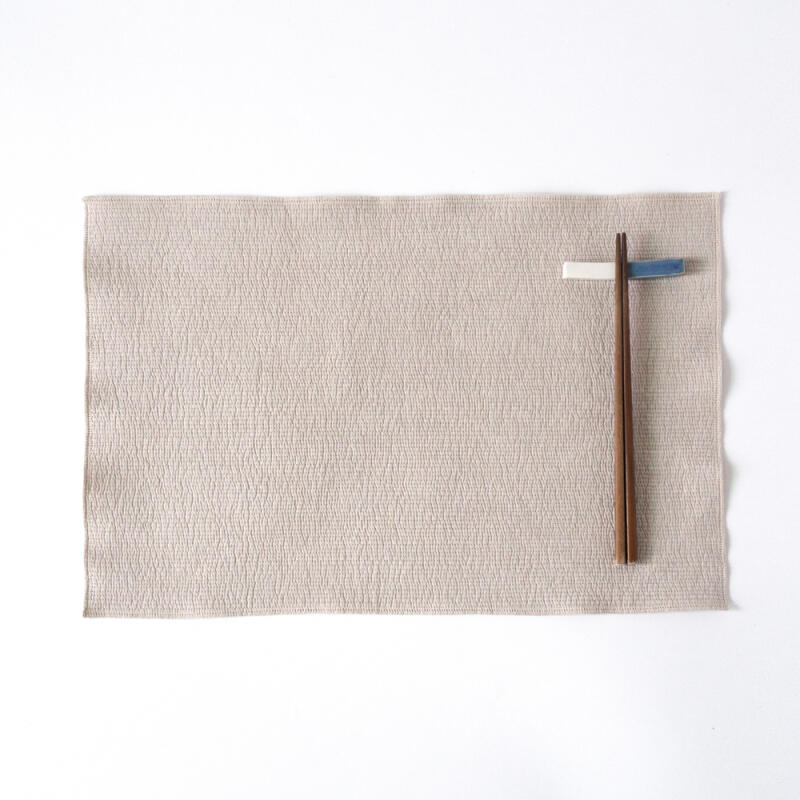 New Cotton Quilted Overstitch Table Mat (Warm Gray)