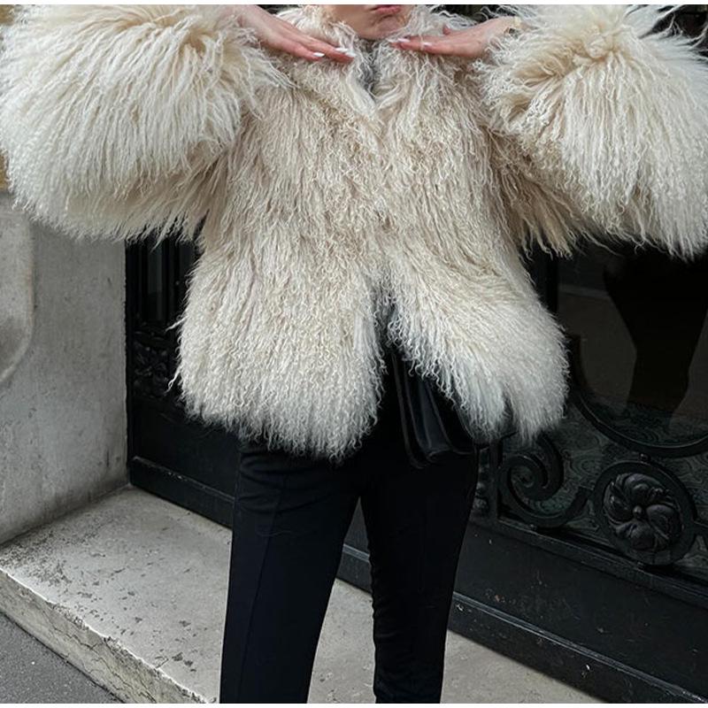 Temperamental Elegant Faux Fur Coat: Solid Color, Long Sleeve, Warm Winter Fashion for Women