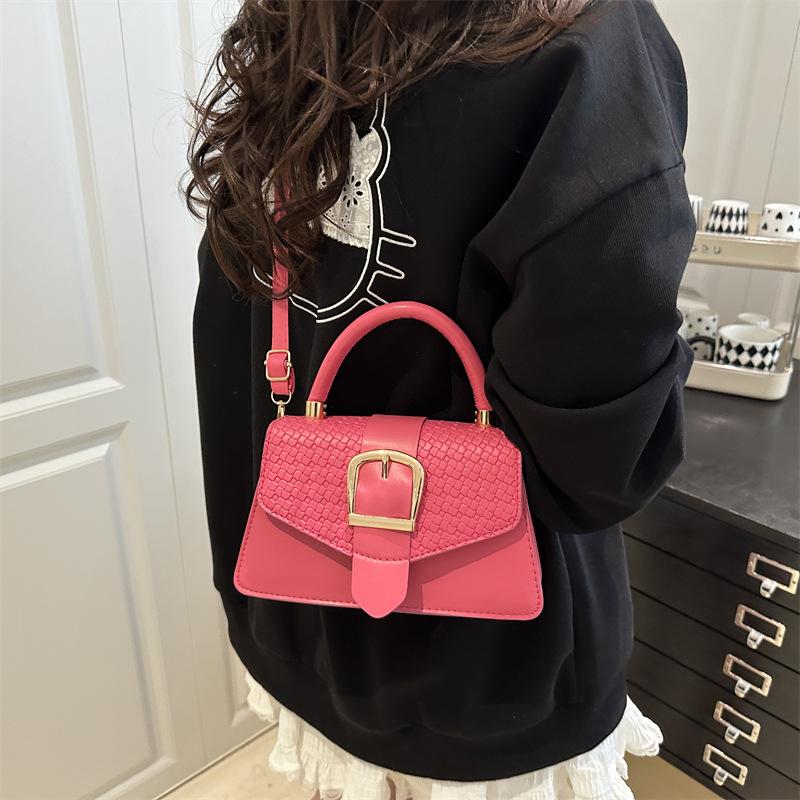 Textured Retro Fashion Handbag Women's 2025 New Casual and Beautiful Simple Shoulder Messenger Small Square Bag