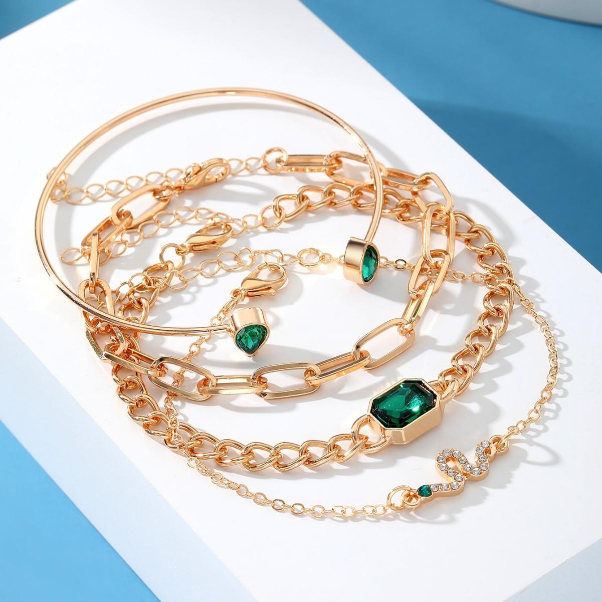

Snake A Gift Green Water Droplet Simple Classic Chain Design Suitable For Daily Wear Stackable For Holidays Artificial Crystal Bracelet Unique золотистий
