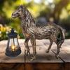 Elegancka Końska Solarna Rzeźba Ogrodowa z Oświetleniem do Dekoracji Zewnętrznej