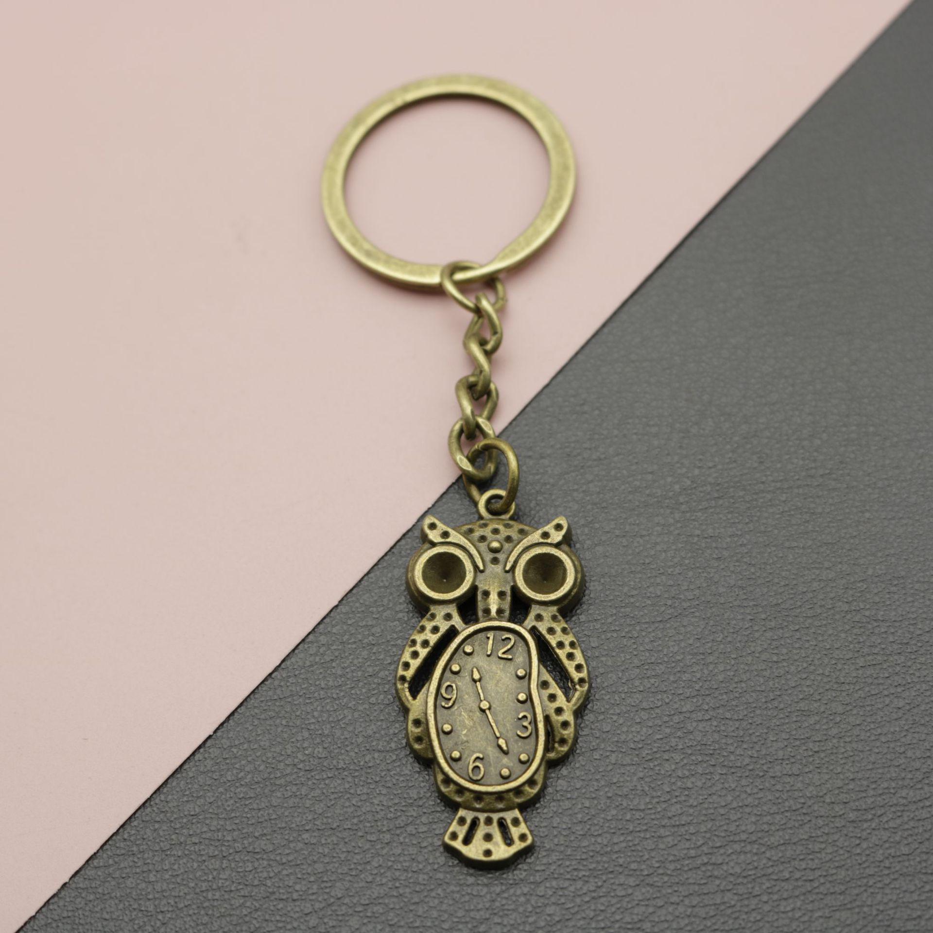 Hot-Selling Simple Owl Keychain Pendant