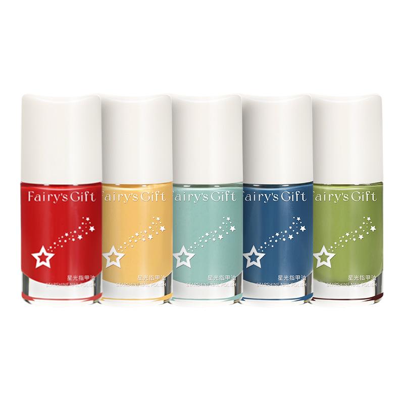 No-bake, Non-peelable, Long-lasting, Quick-drying, Waterproof, Colorfast, Oil-proof, and Waterproof Nail Polish.