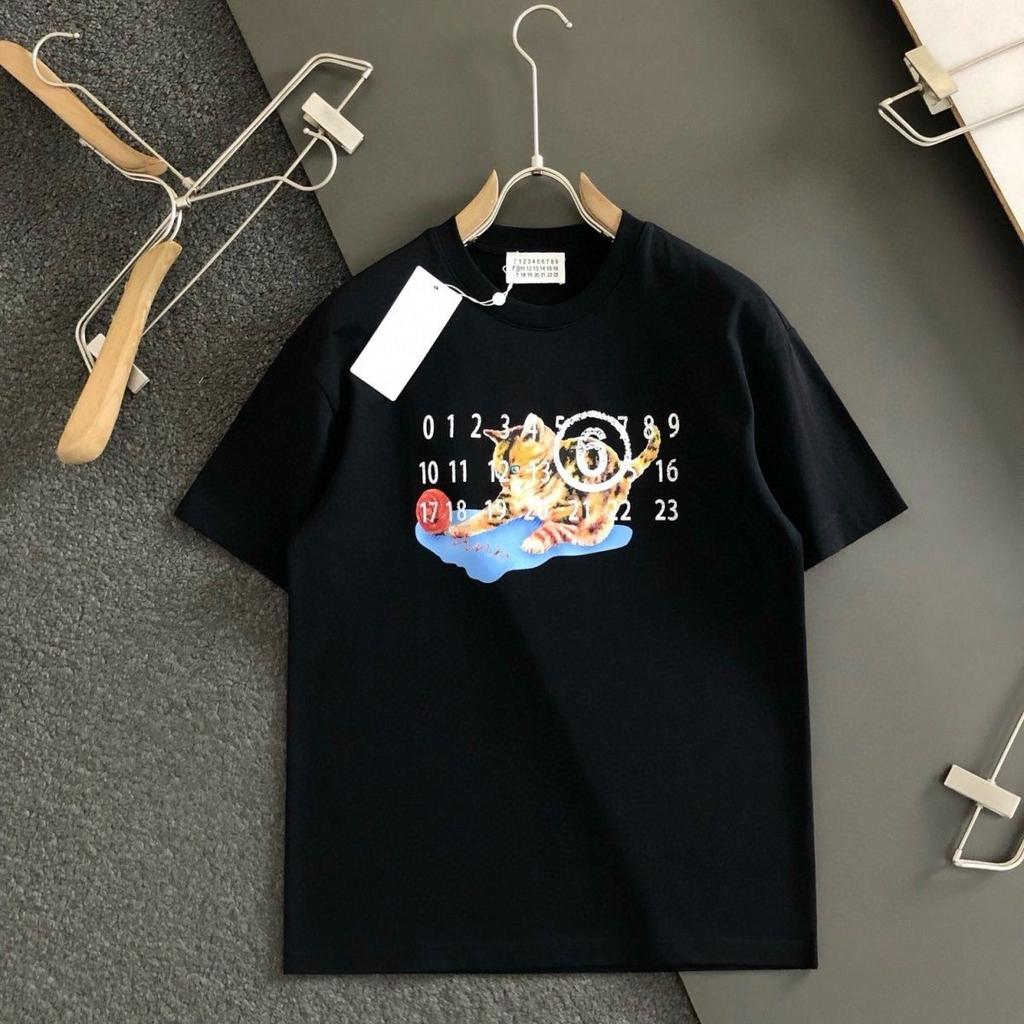 2025 Frühling und Sommer Magila Stil Katze Buchstaben Druck Kurzarm T-Shirt Herren und Damen gleich Nische trendiges Oberteil