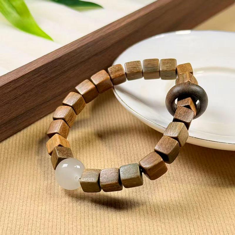 Argentina Green Sandalwood Luminous Stone Square Bead Bracelet In Antique Style – Buddhist Prayer Wenwan for Men and Women