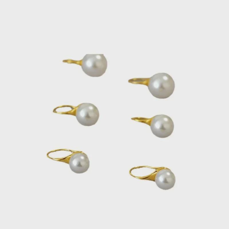Korean High-End Fashion Pearl Imitation Earrings with High-Gloss Finish for Women