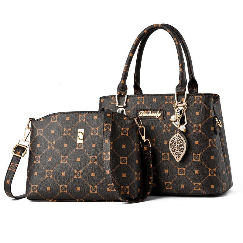 Chic Pu Maternal Handbag Versatile Crossbody Bag For Seniors With Spacious Interior