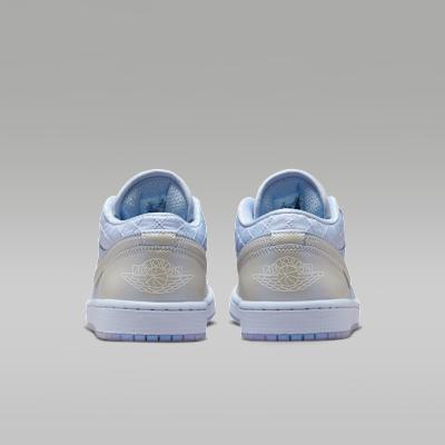 Jordan 1 Low SE Ghost Pearlized Quilt (Women's)