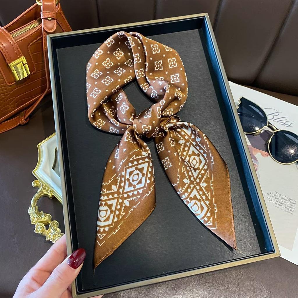 New small square scarf silk scarf women's summer versatile scarf headband silk scarf scarf temperament advanced neck protection spring and autumn thin