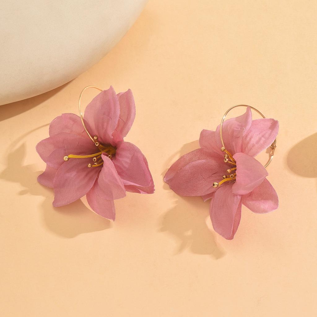 Simulation flower earrings temperament less heart flower earrings