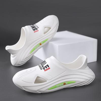 New Summer Couple Beach Shoes Men's Hole Shoes Sandals Are Light and Soft Plus Size