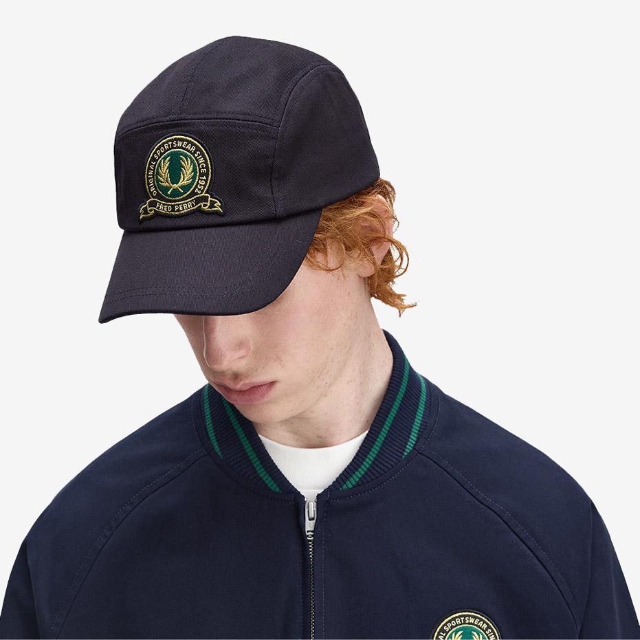 FRED PERRY [Club House] Tennis Badge 5 Panel Twill Cap - Navy Cfpu2531298-608