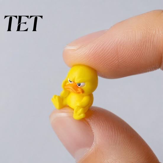 3D Printed Animal Statue Angry Yellow Duck Ornament, Funny Desk Cute Decor Decoration, Miniature Figurine for Home Office Collectible Mini Figure