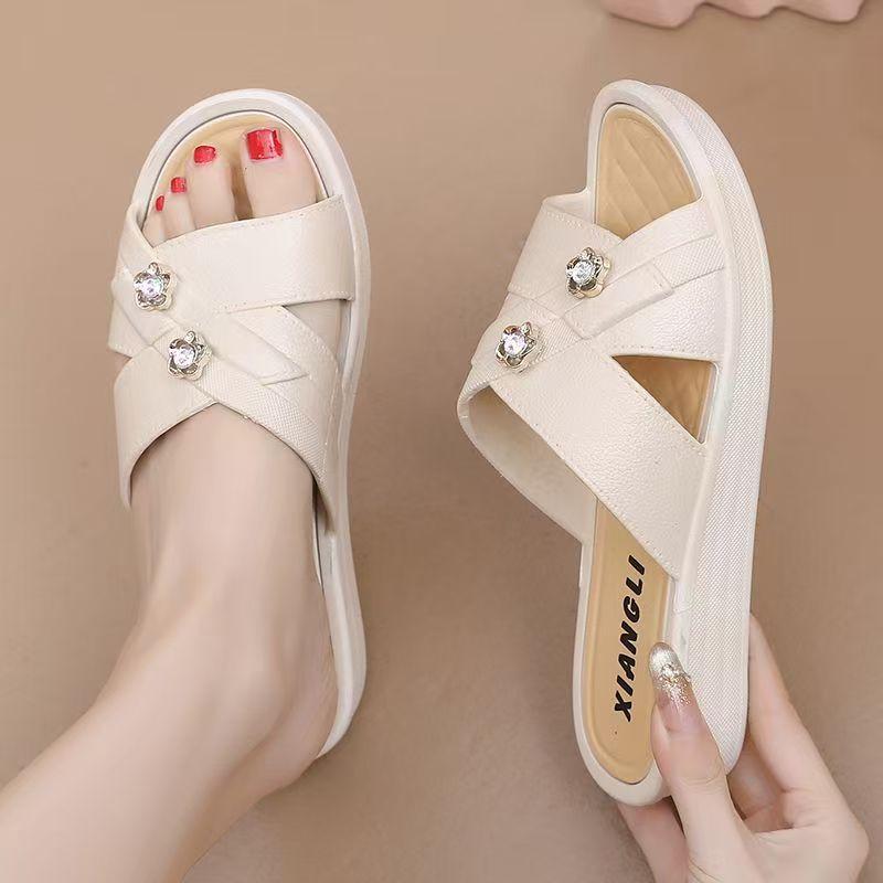 

Bow one-word drag women s cool slippers go out non-slip round head soft sole plastic shoes fairy wind beach shoes 40 белый