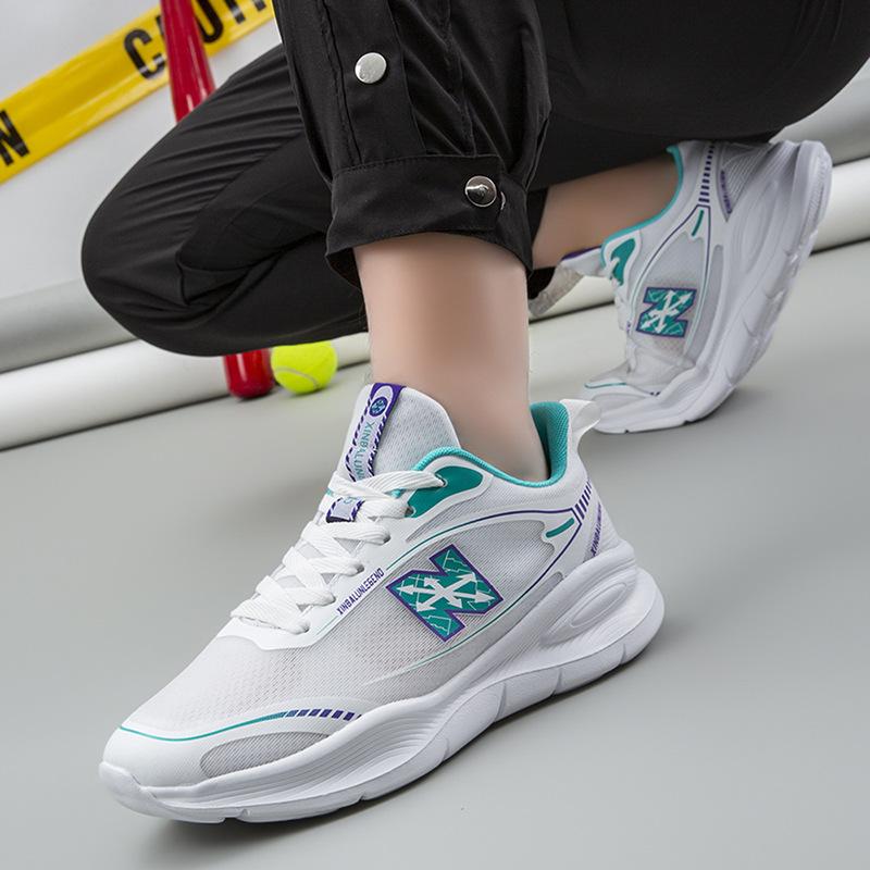 Summer New Couple Shoes Sports Shoes Large Size Outdoor Running Shoes Mesh Breathable Ultra-light Simple Heightening Casual Men's Shoes