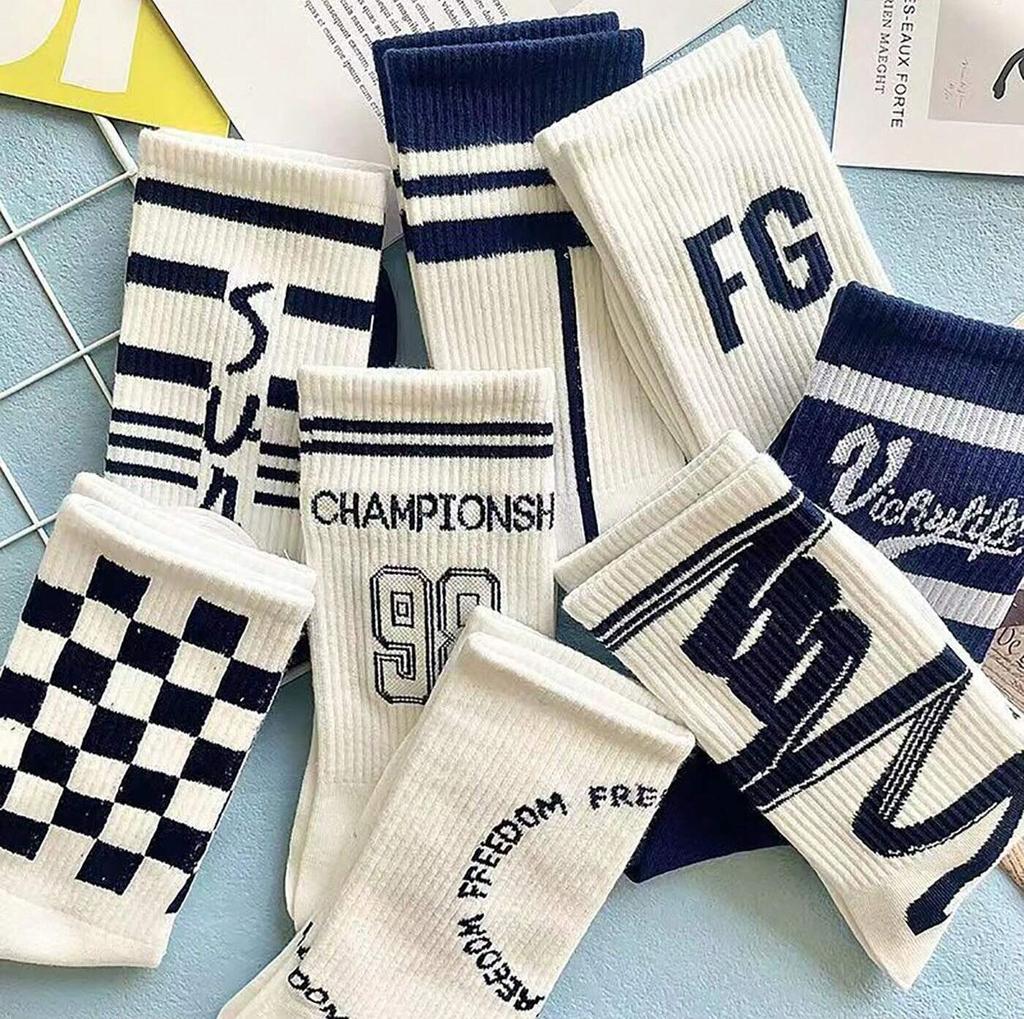 5Pairs Women's Long Socks Medium Tube Korean White Breathable Leisure Girls Embroidery Male Sock Spring Summer Stripe Woman Cute