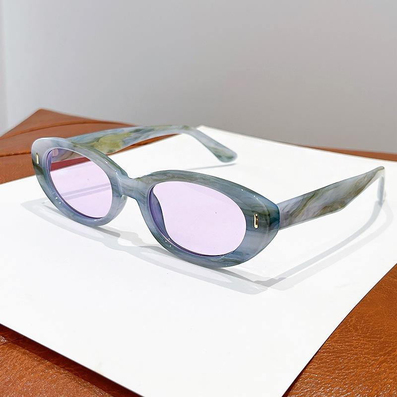 Cute Oval Sunglasses 2025 Women Fashion Vintage Candy Color Rim Shades Trendy Brand Design Travelling Decor Sun Glasses